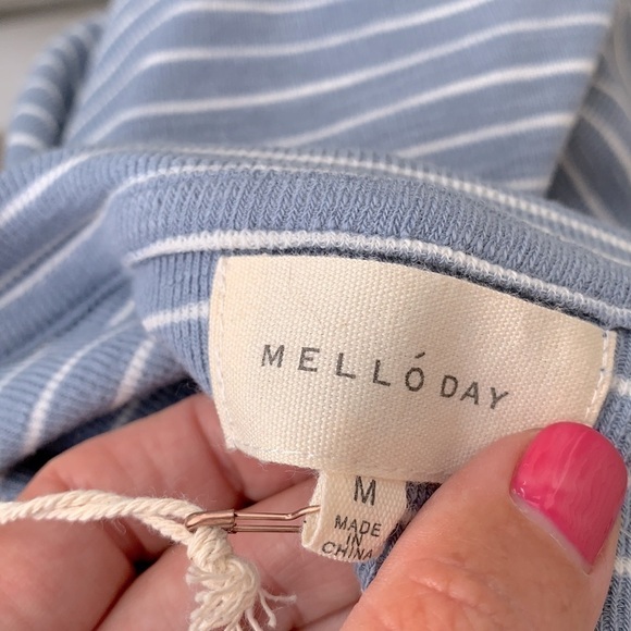 Mello DAY Striped Knot Front Sleeveless Shirt - Picture 11 of 11